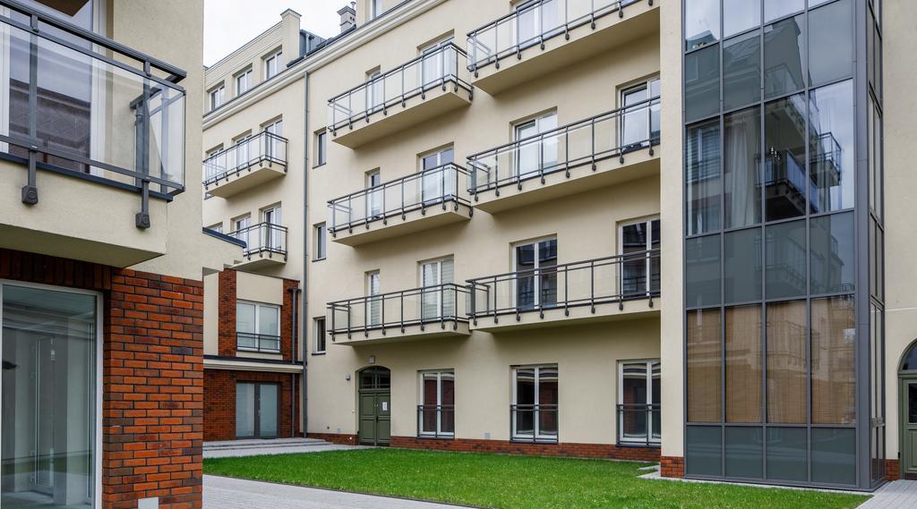 Arianska 6 Apartments By Let'S Krasków Exterior foto